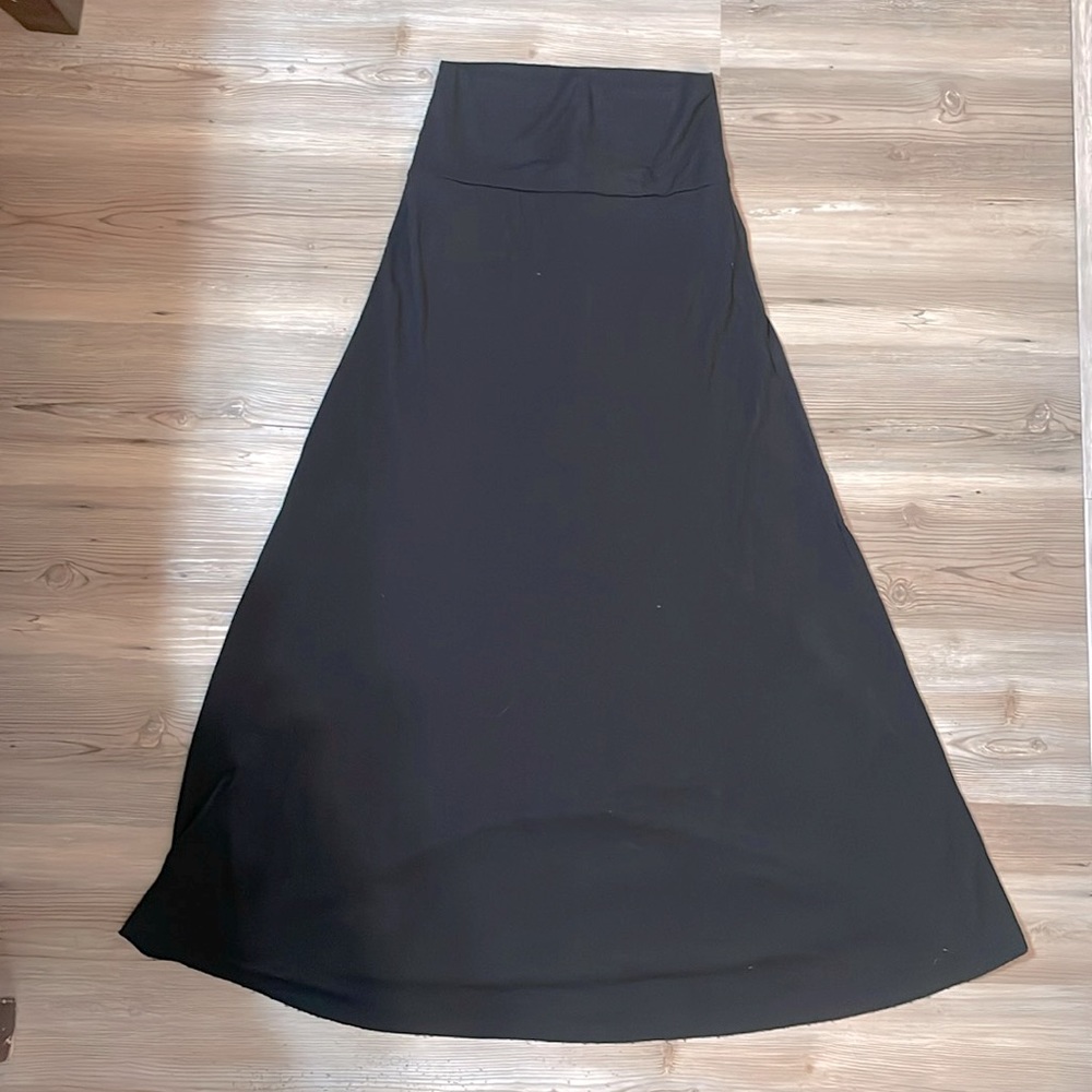 Black cotton Mossimo maxi skirt in small